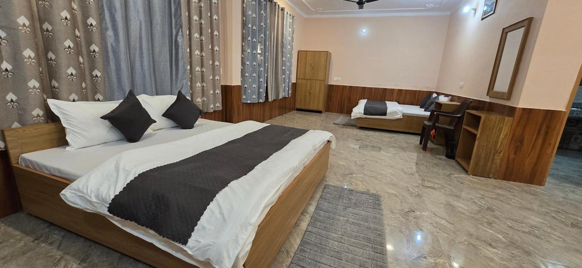 Happy Home Stay, Dharamshala Dış mekan fotoğraf